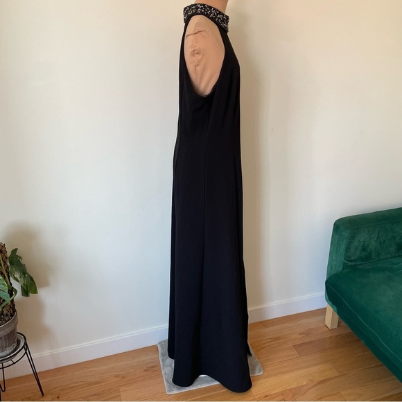 Badgley Mischka Alyssa Embellished Halter Sleeveless Crepe Side Slit Gown Sz 10 - Picture 4 of 11